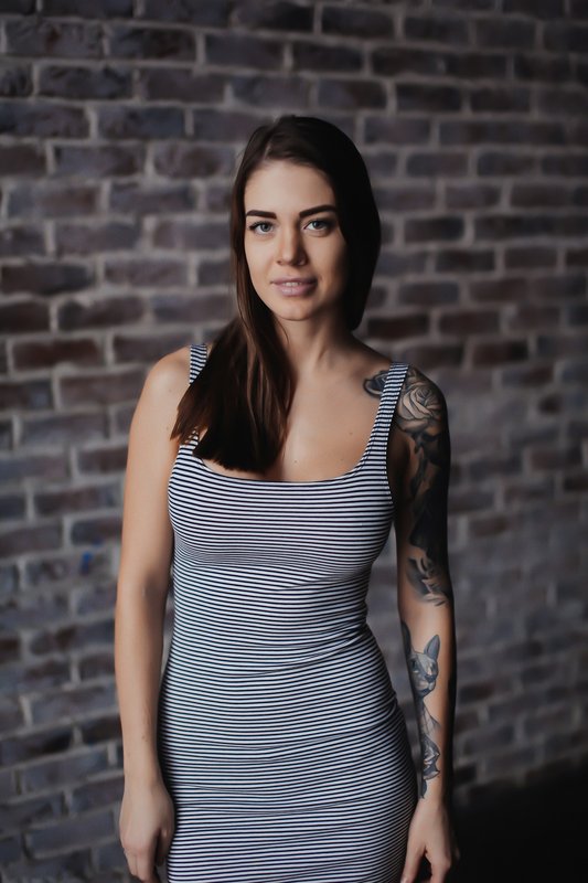 Mia E.